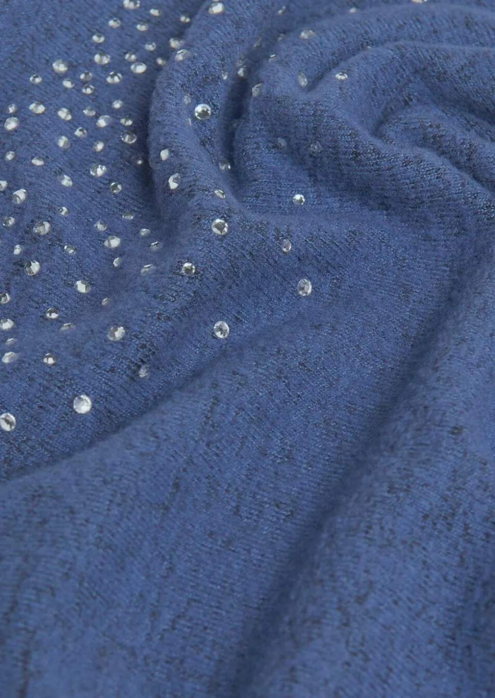 Angenehm weiches Shirt mit Glitzersteinen