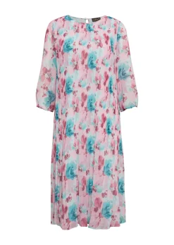 Aufregend plissiertes Kleid