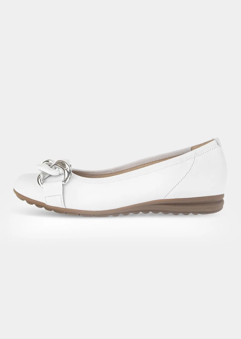 Ballerina aus Leder mit Schmuckkette