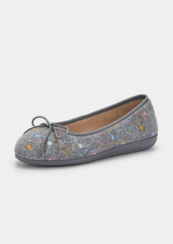 Ballerina-Hausschuhe mit zarter Stickerei