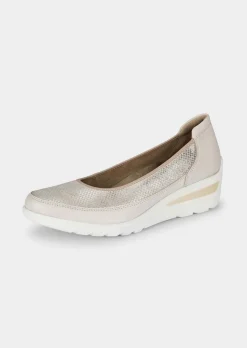 Ballerina mit auswechselbarem Fußbett