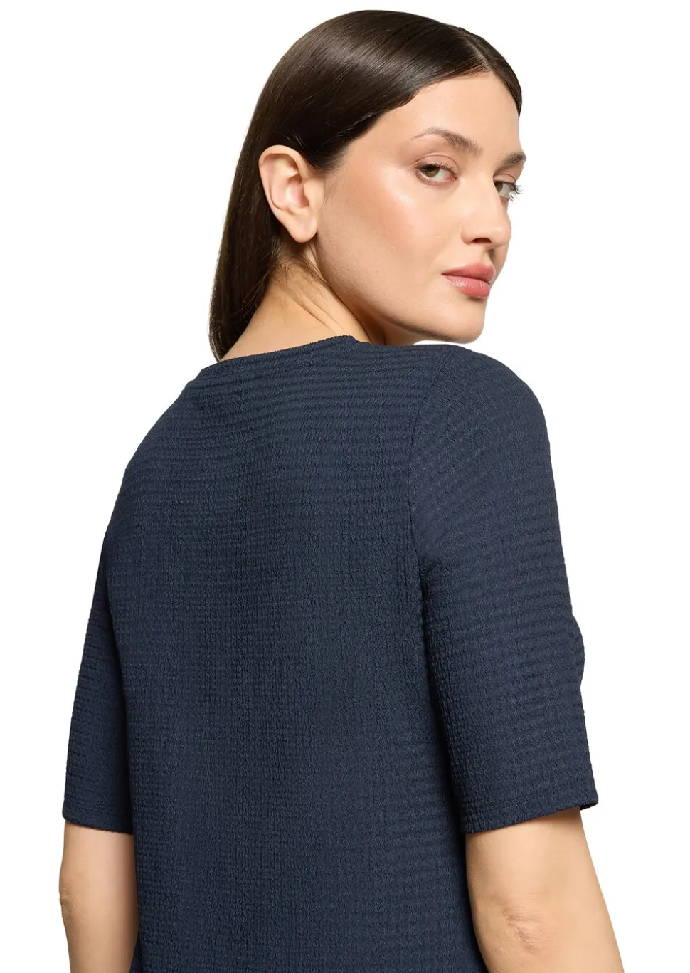 Basic-Shirt in strukturierter Stretch-Qualität
