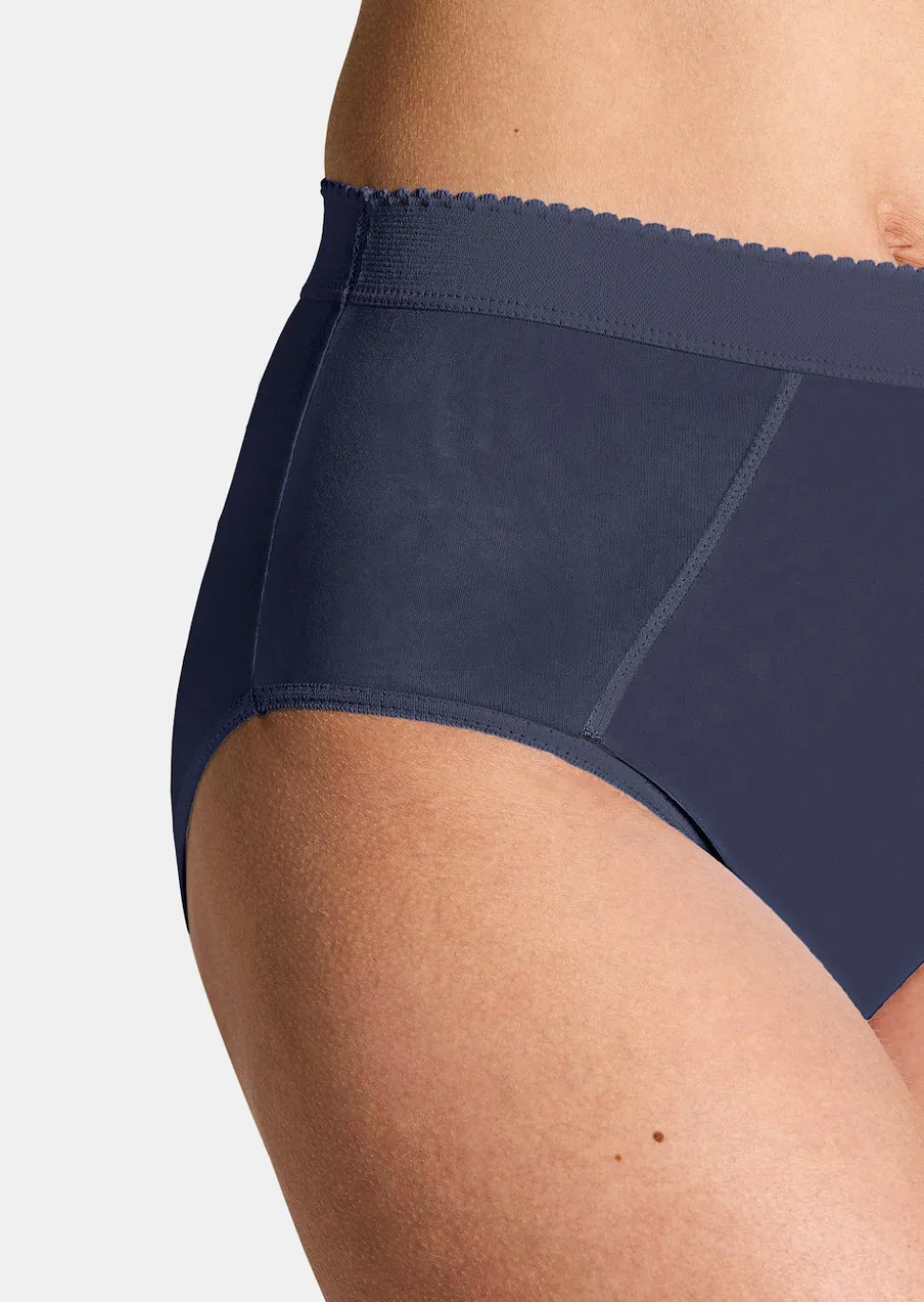 Bauchweg-Slip im 7er-Pack