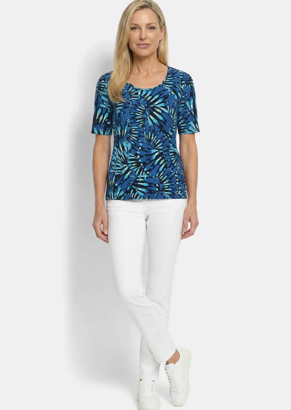 Baumwollshirt mit femininen Blüten