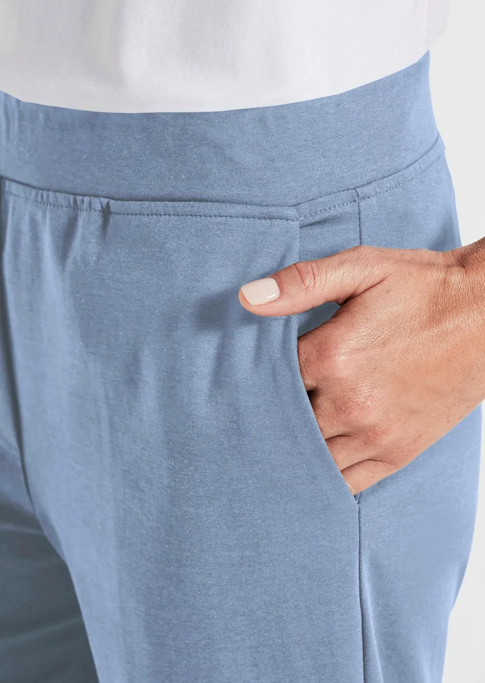 Bequeme Freizeithose mit Schlupfbund und Taschen