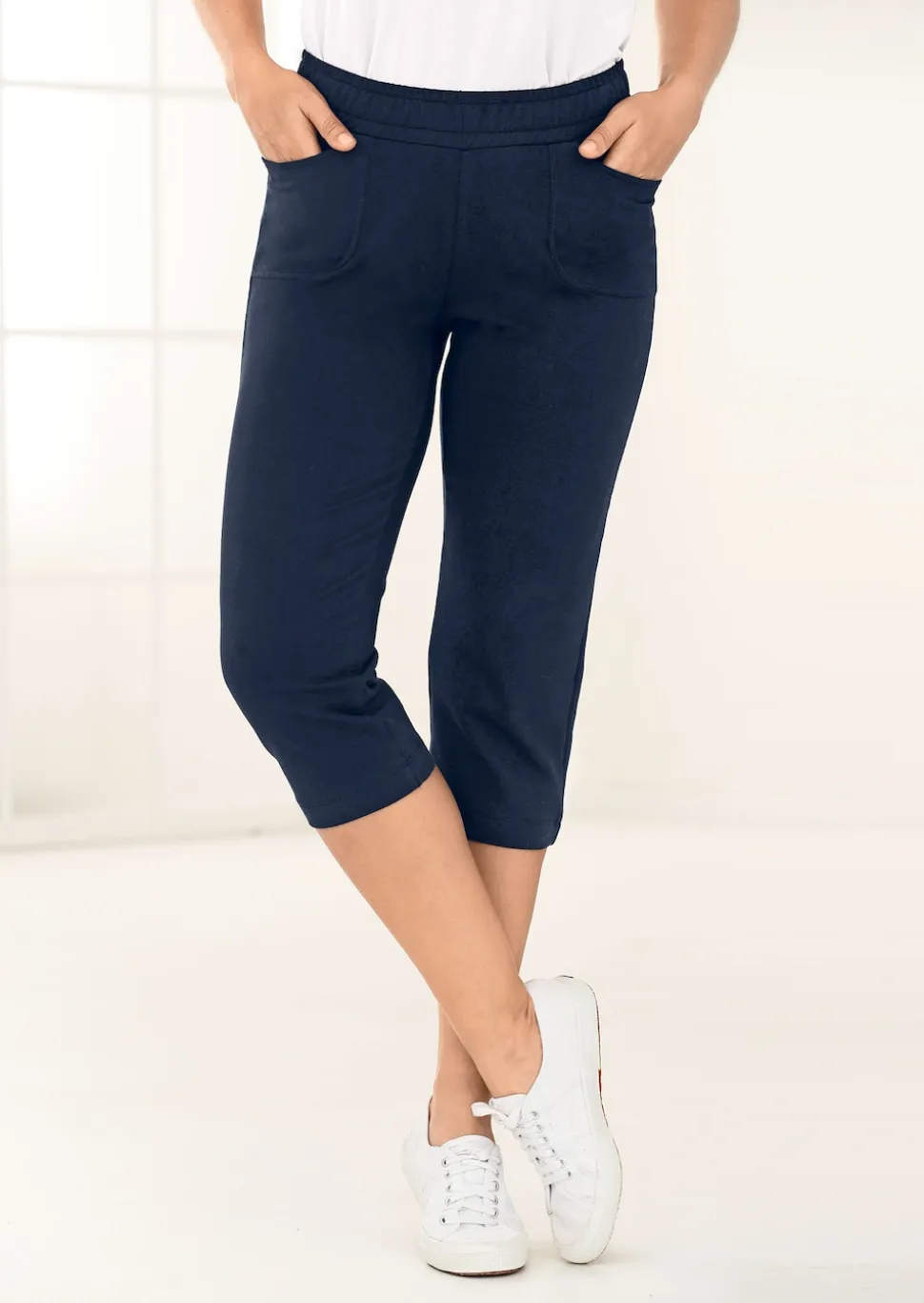 Bequeme 3/4-Freizeithose mit Schlupfbund und Taschen