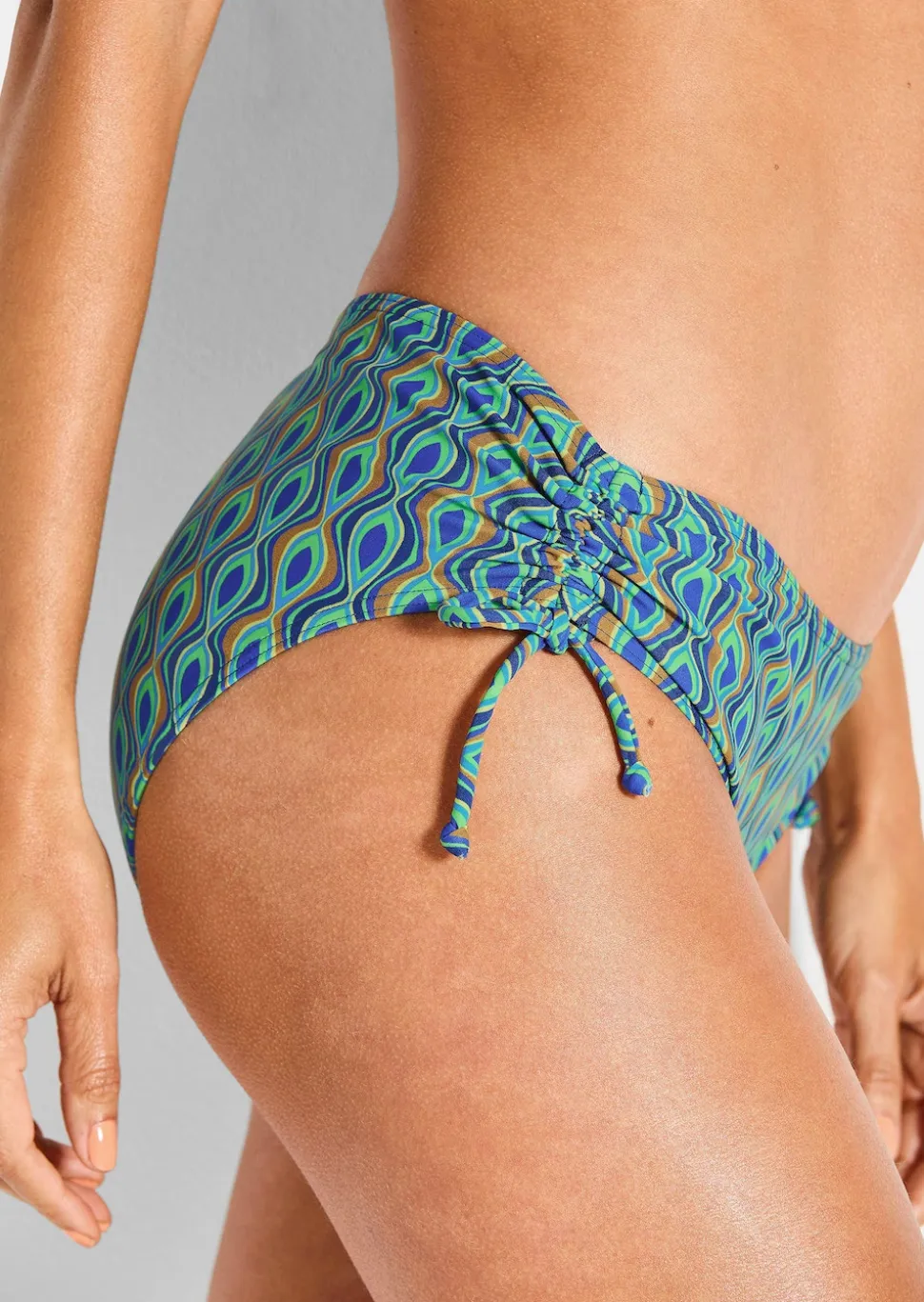 Bikini mit femininen Raffungen