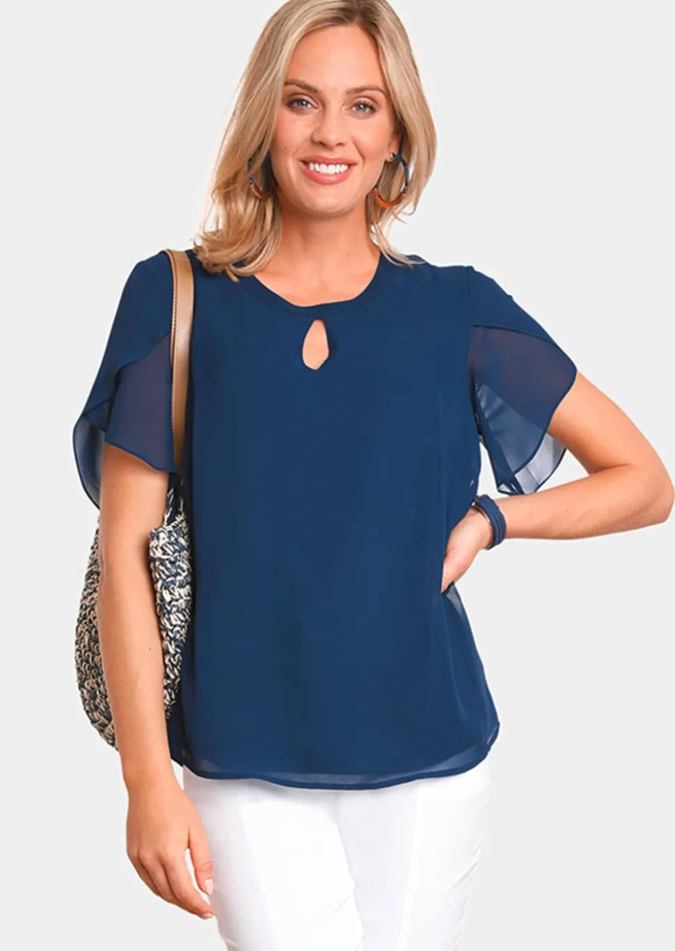 Bluse mit aufregender Ärmellösung