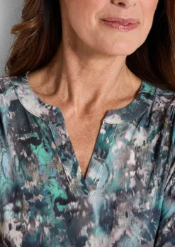 Blusenshirt in femininer Form