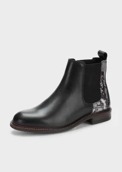 Chelsea Boots in Schlangen-Optik