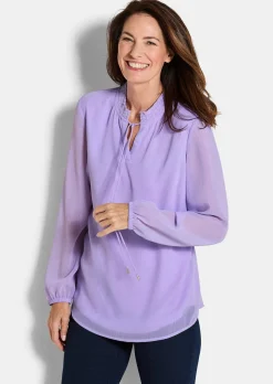 Chiffonbluse mit femininem Ausschnitt