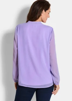 Chiffonbluse mit femininem Ausschnitt