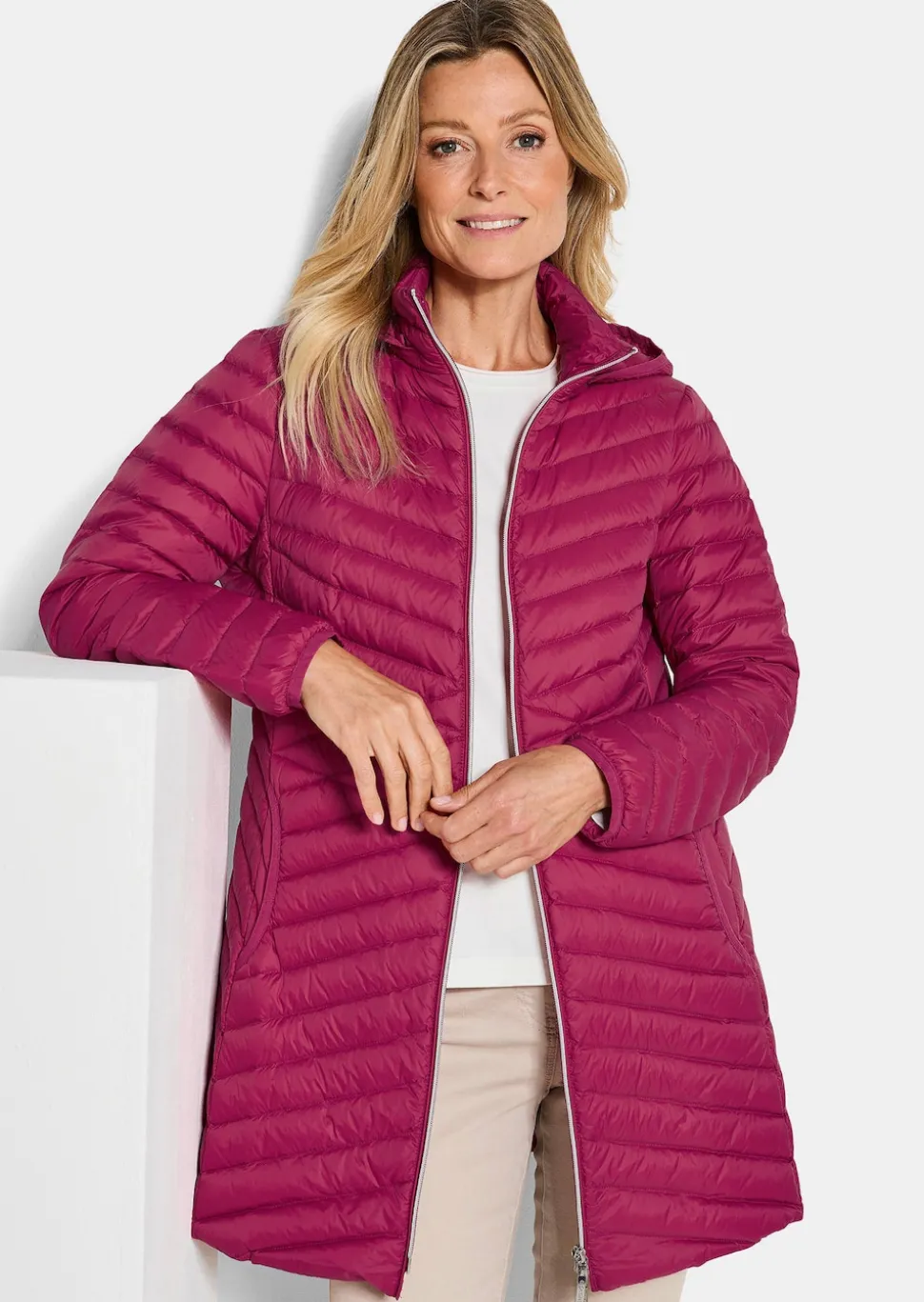 Daunenmantel mit femininer Steppung