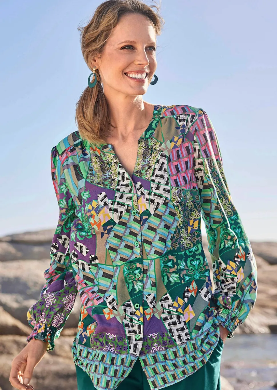 Druckbluse mit Patchmuster