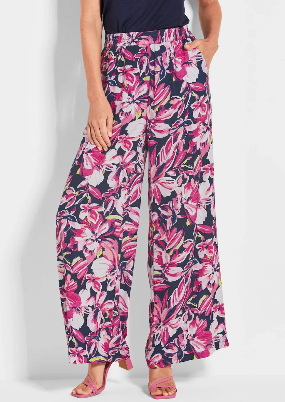 Druckhose VERA mit Blütenmuster