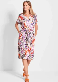 Druckkleid mit bedruckten Federn