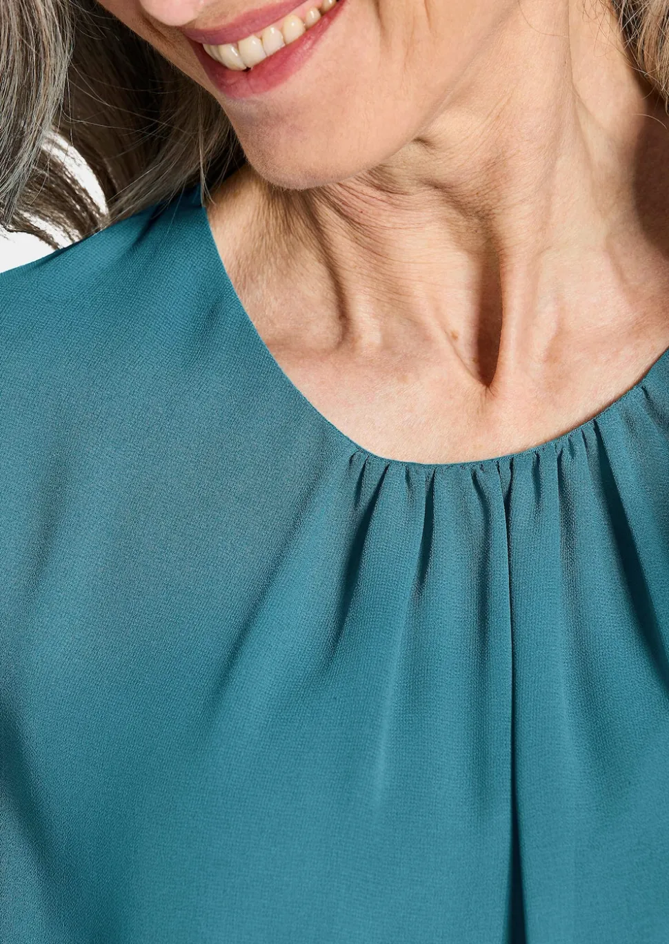 Elegante Bluse aus Chiffon