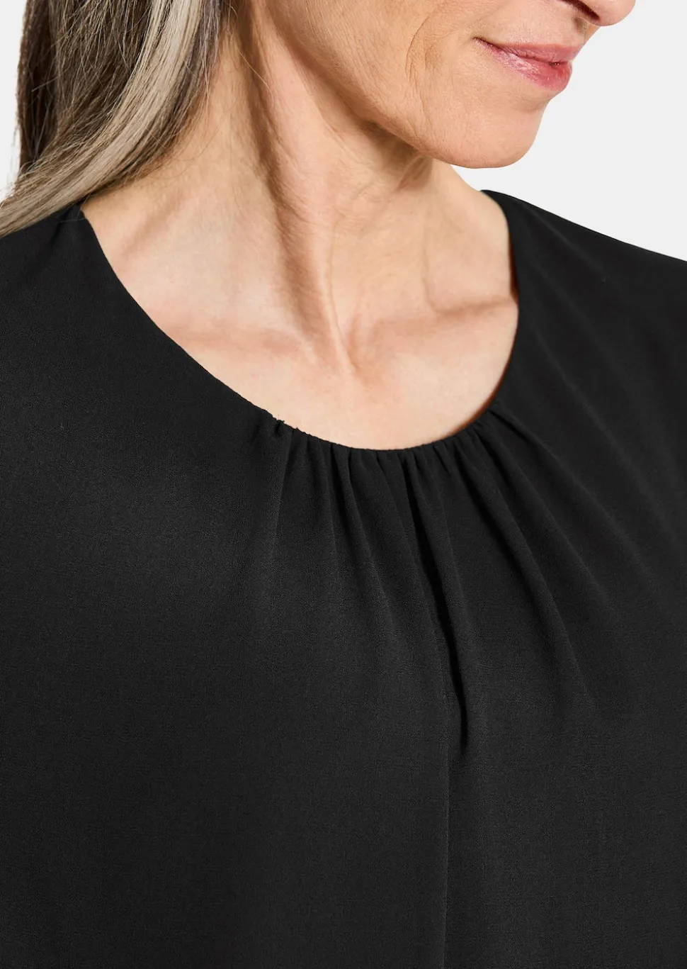 Elegante Bluse aus Chiffon