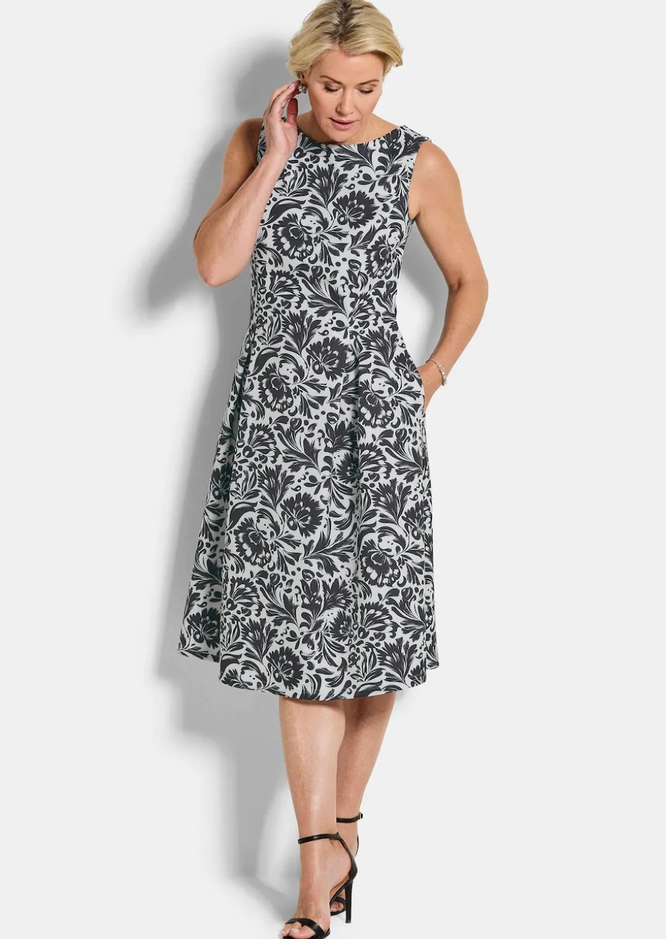 Elegantes Kleid aus Crêpe-Jersey