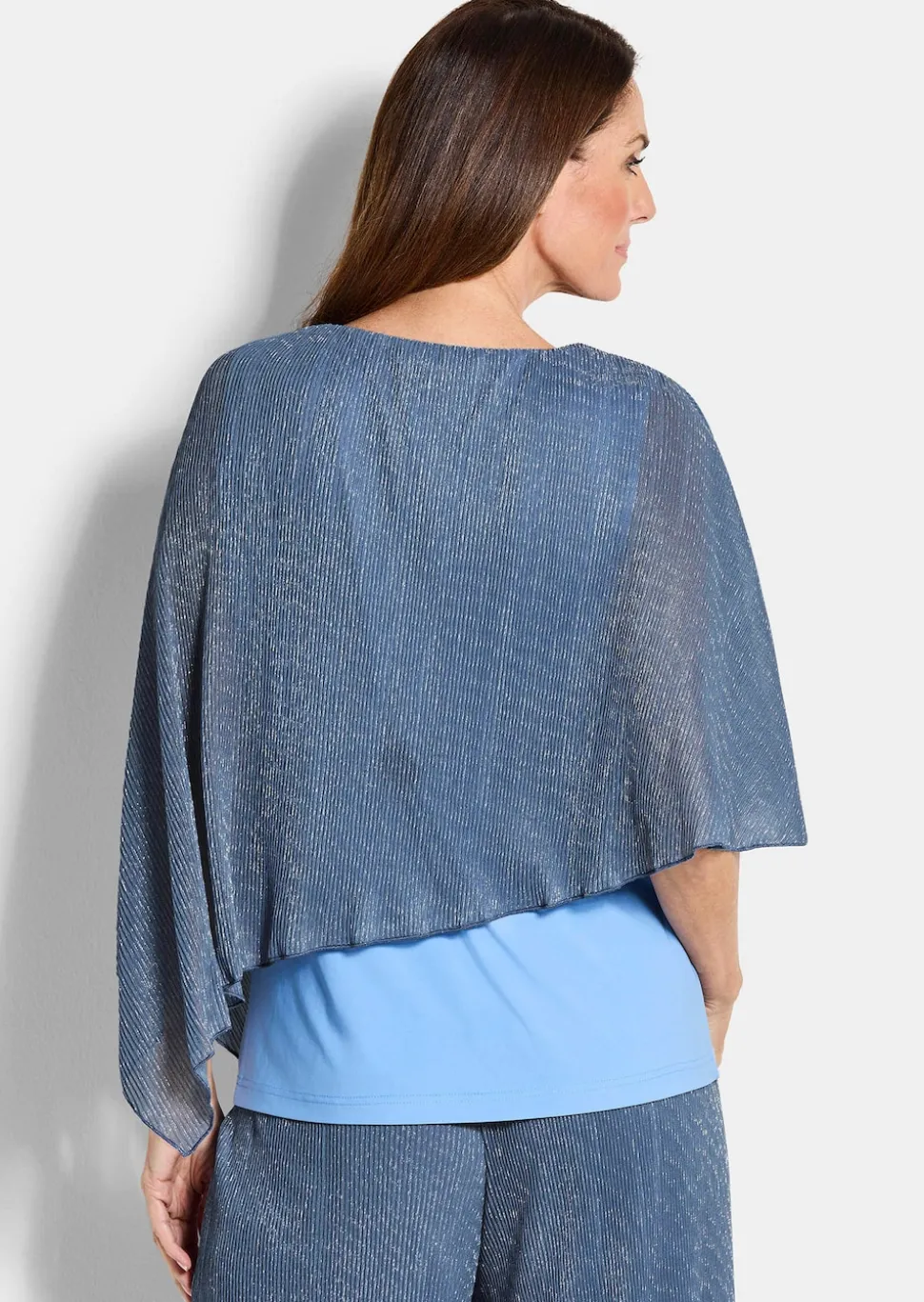 Elegantes Shirt mit Plissee-Überwurf