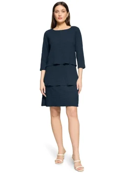 Elegantes Stufenkleid mit Wellensaum