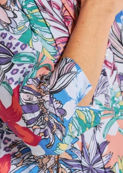Farbbrillante Druckbluse mit liebevollen Details