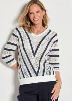 Feinstrickpullover mit maritimen Streifen