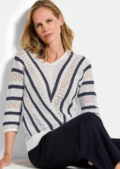 Feinstrickpullover mit maritimen Streifen