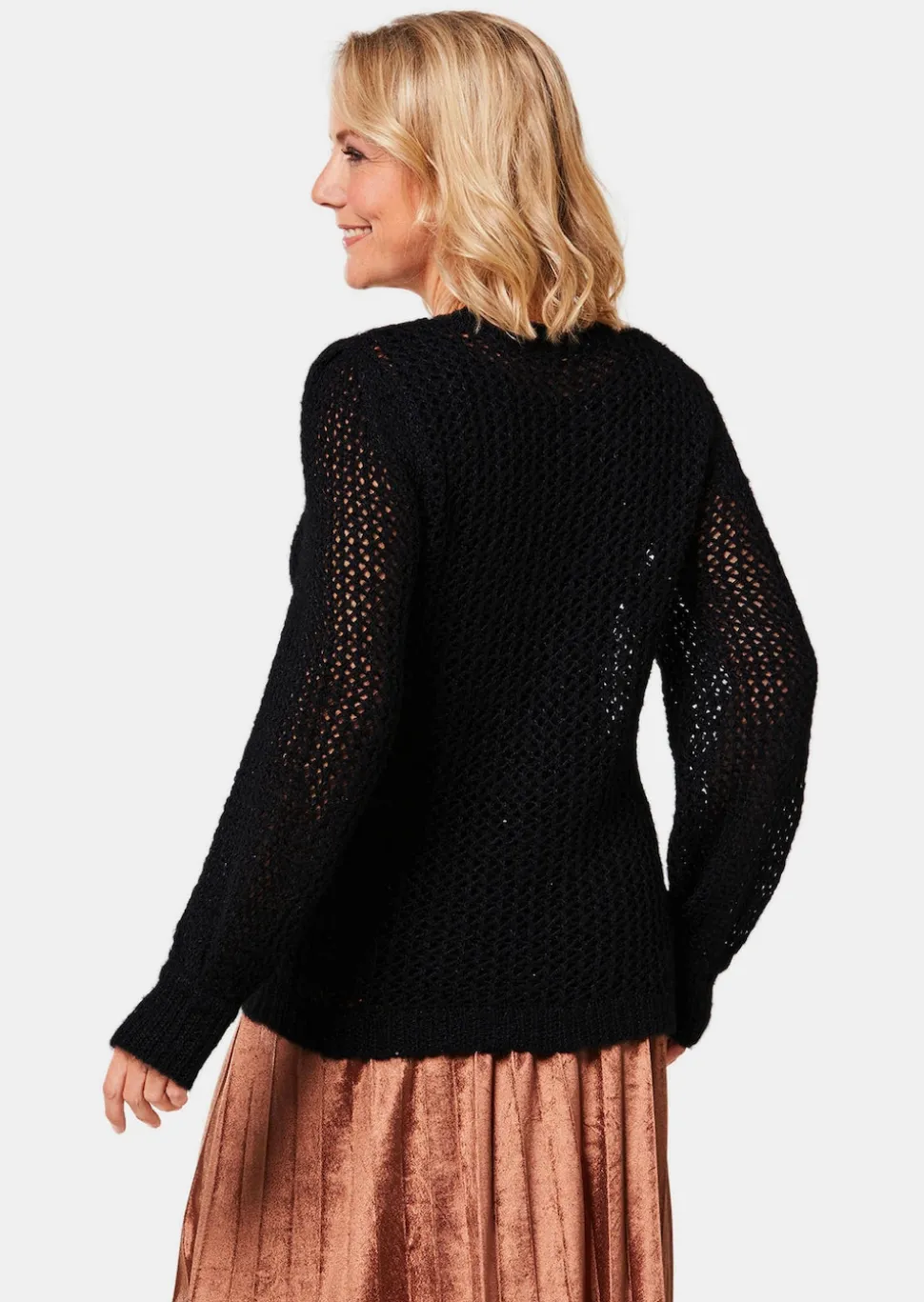 Femininer Pullover in Netzoptik mit Pailletten