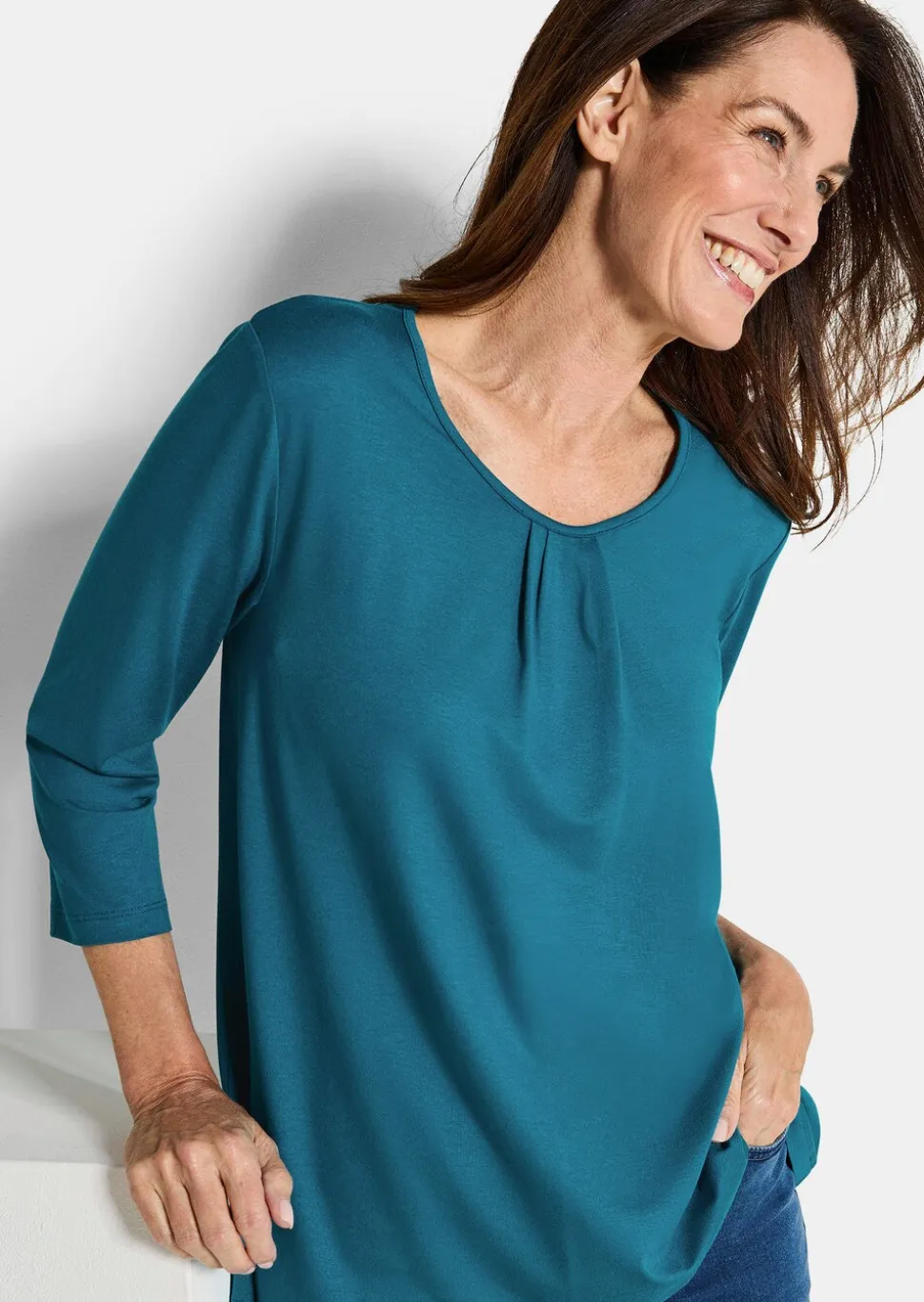 Feminines Shirt aus Viskose-Jersey