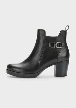 Feminine Stiefeletten mit Absatz