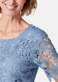Festliche Bluse aus edler Spitze