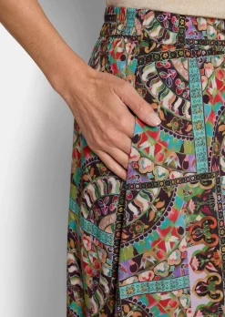 Figurumspielender Rock mit Taschen