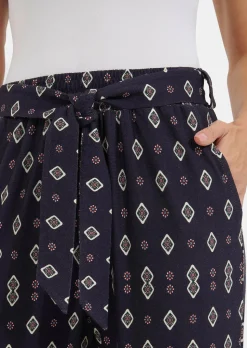 Freizeithose mit Schlupfbund und Stoffgürtel