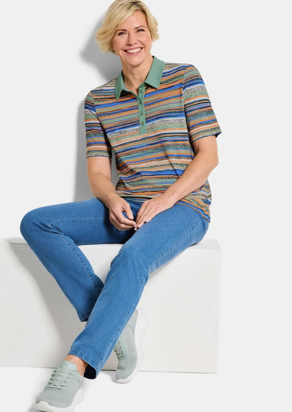 Geringeltes Poloshirt aus Viskose-Jersey