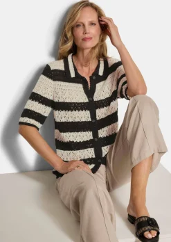 Gestreifte Strickjacke mit Lochmuster