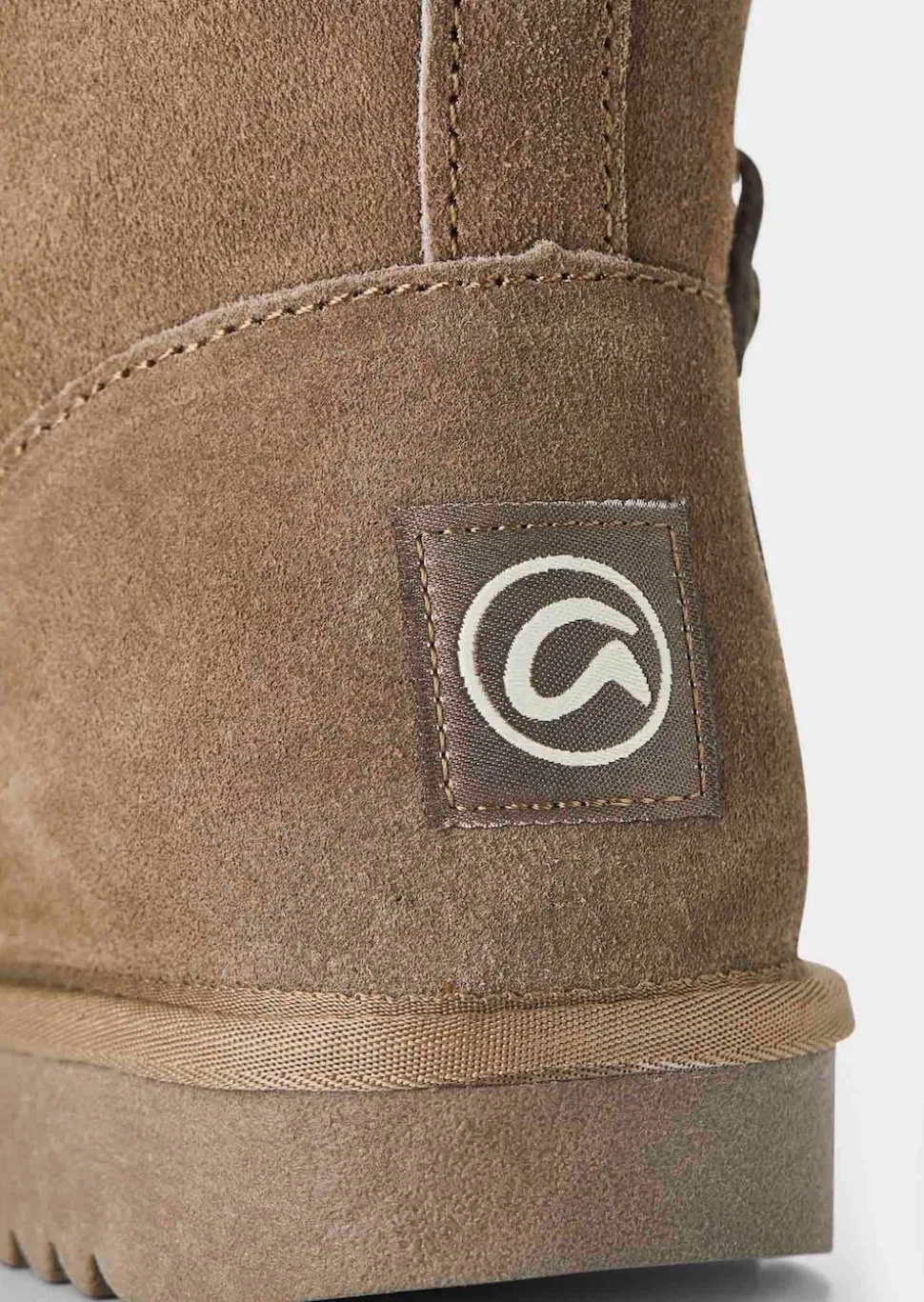 Halbstiefel mit Lammfell-Futter