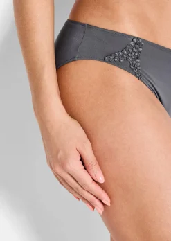 Hüftslip aus seidig-weicher Microfaser
