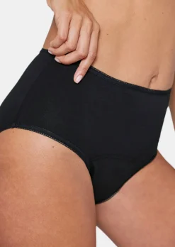 Hüftslip mit integrierten Wäscheschutz