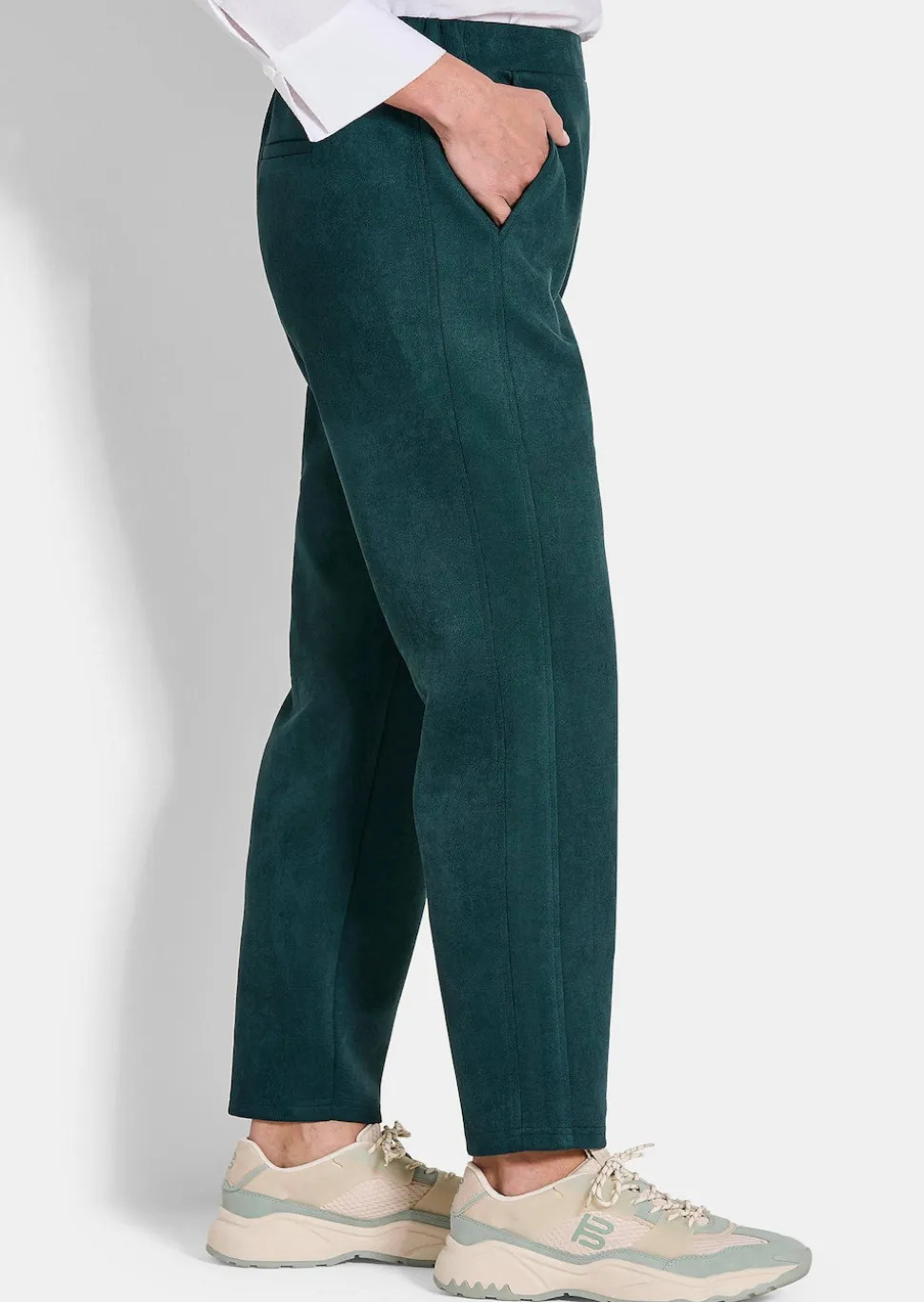 Hose LOUISA in Veloursleder-Optik