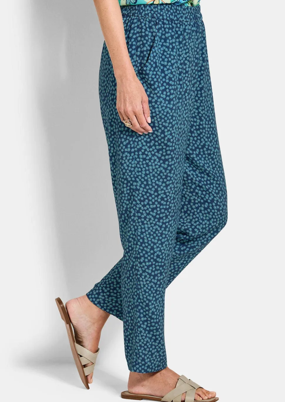 Hose SARA mit Millefleurs-Print