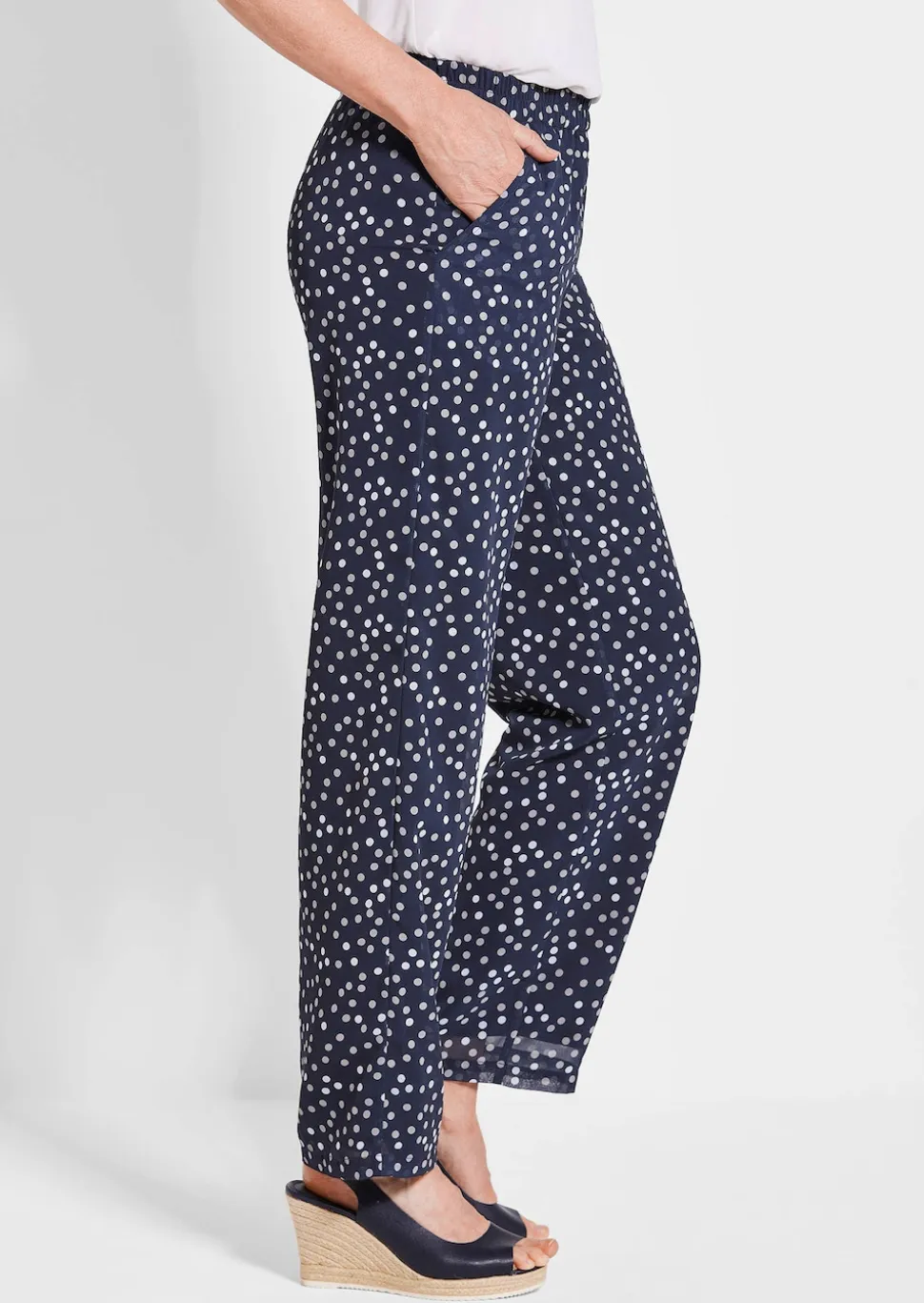 Hose VERA mit Tupfen-Muster