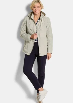 Jacke mit abnehmbarer Kapuze