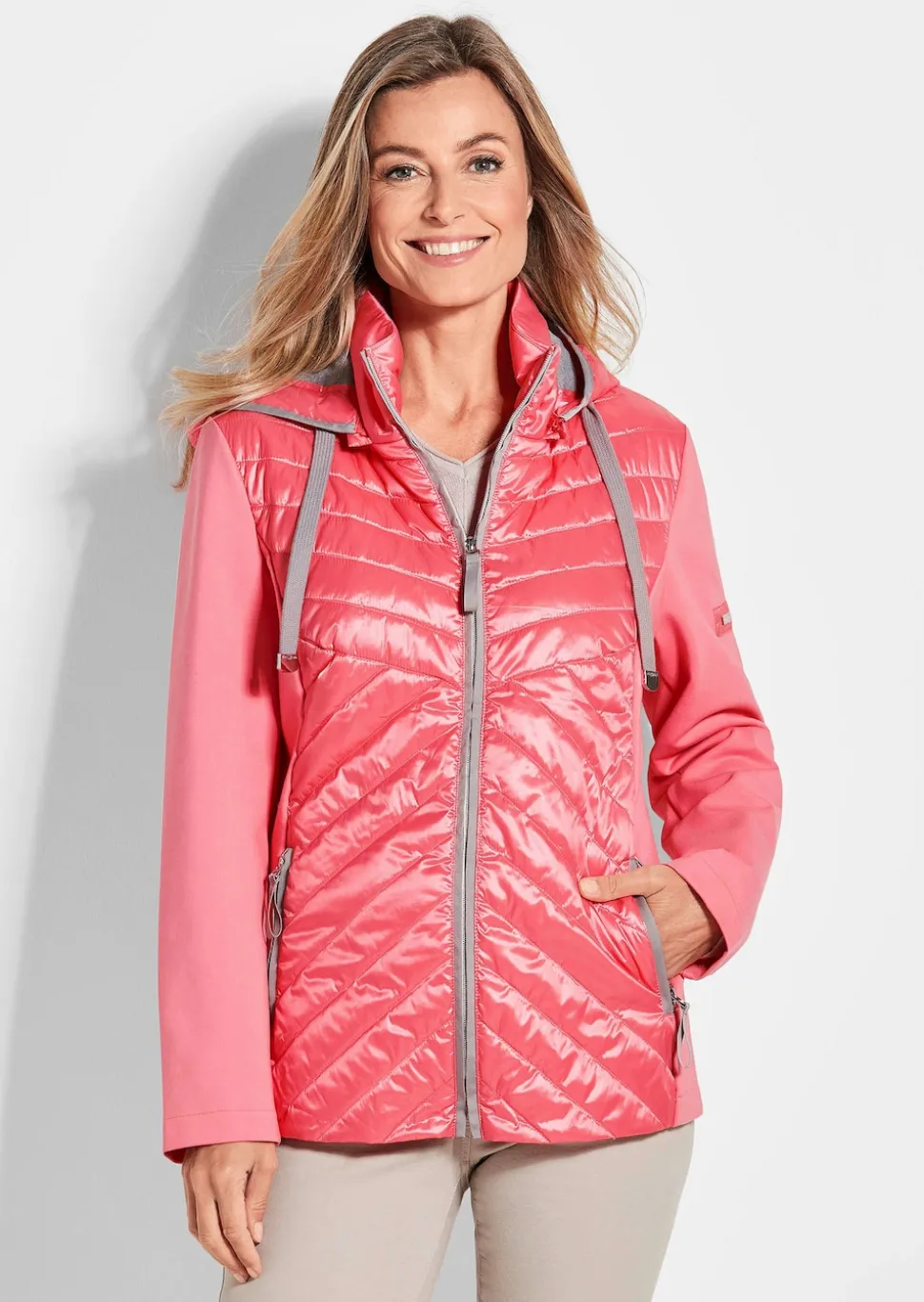 Jacke mit Stehkragen
