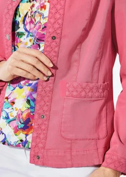 Jeansjacke mit Lochspitze
