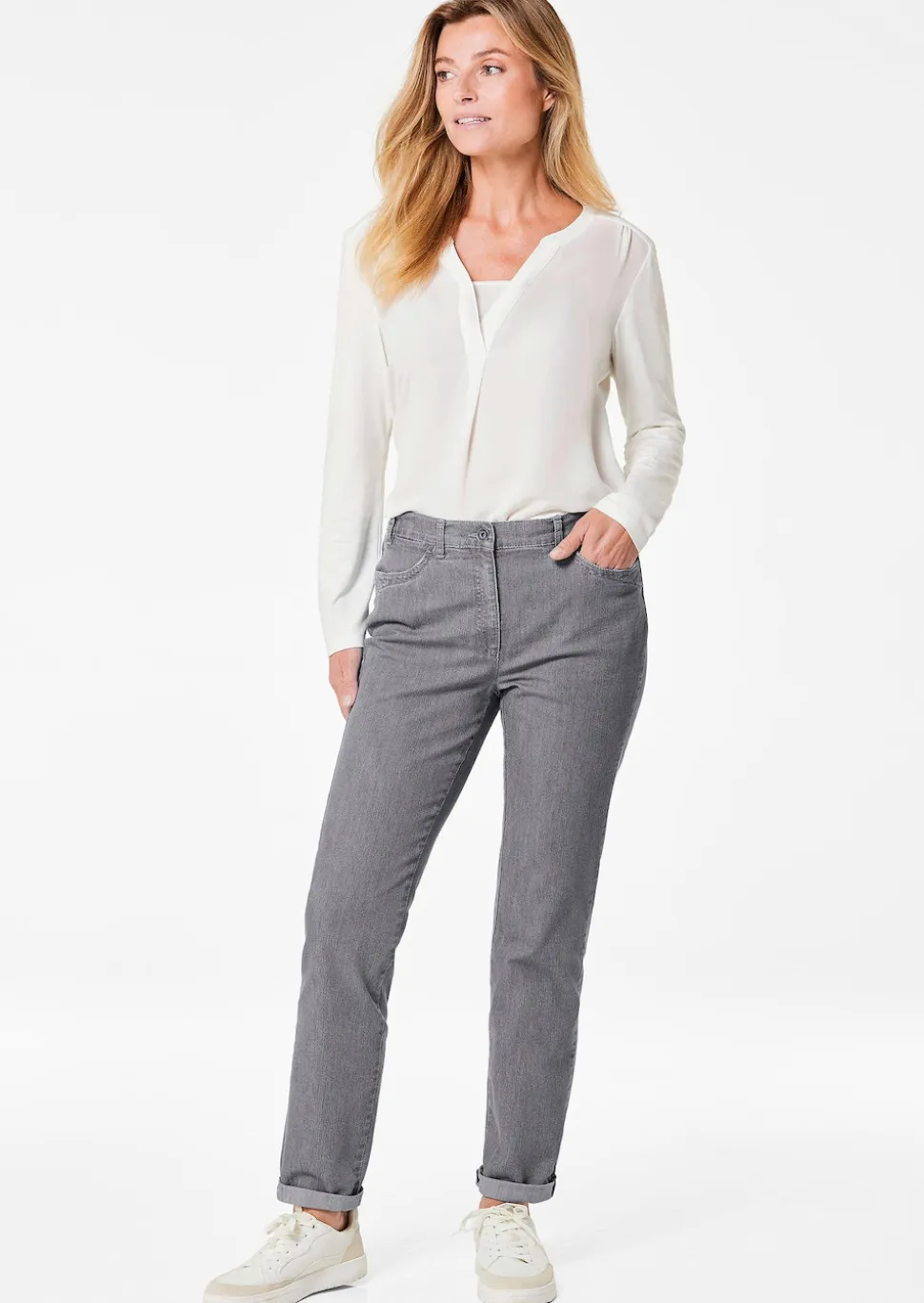 Jeans LOUISA mit Stickerei