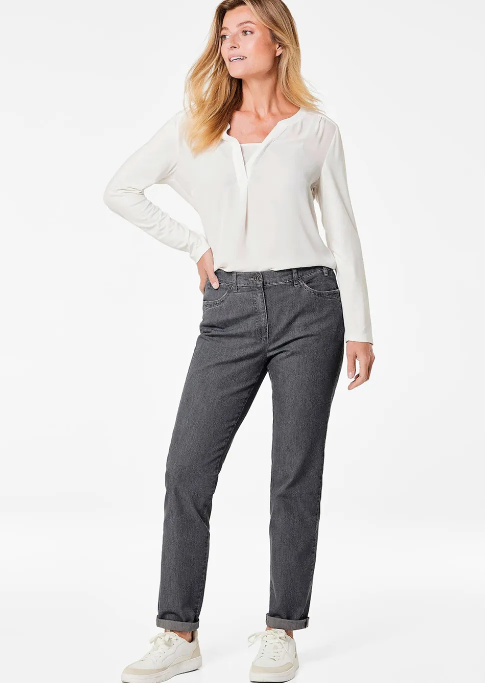 Jeans LOUISA mit Stickerei