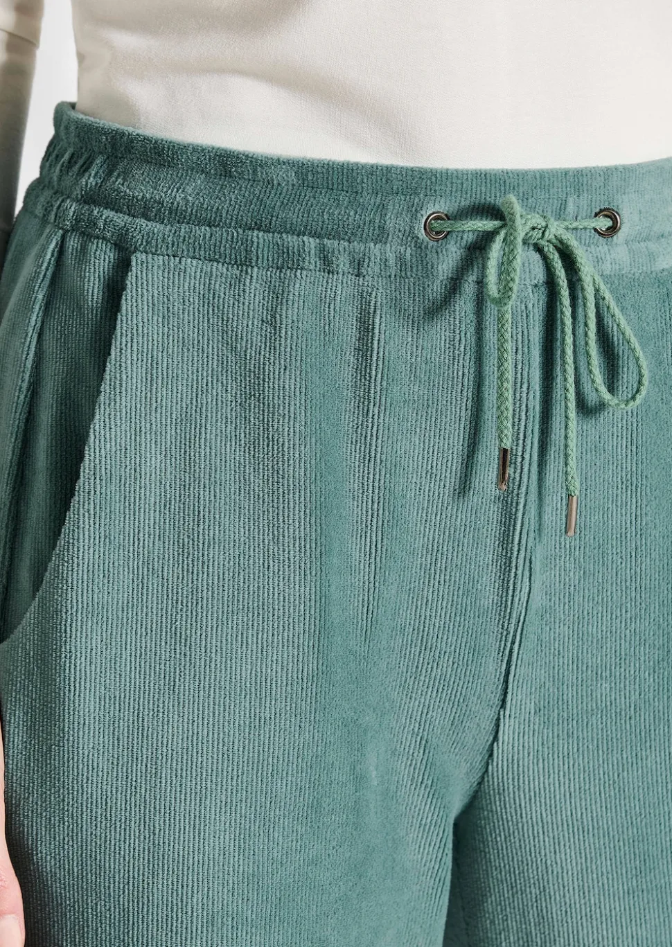 Joggpants SARA aus weichem Cord