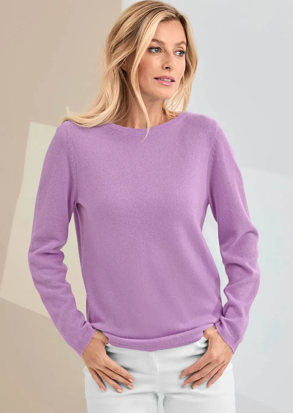 Kaschmirpullover mit U-Boot Ausschnitt
