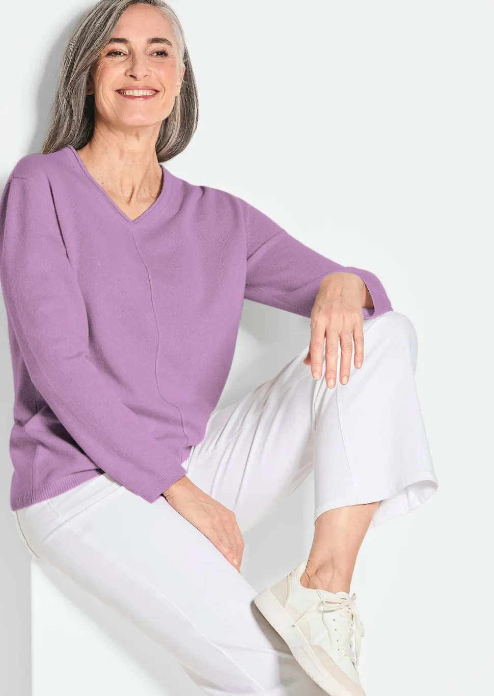 Kaschmirpullover mit V-Ausschnitt